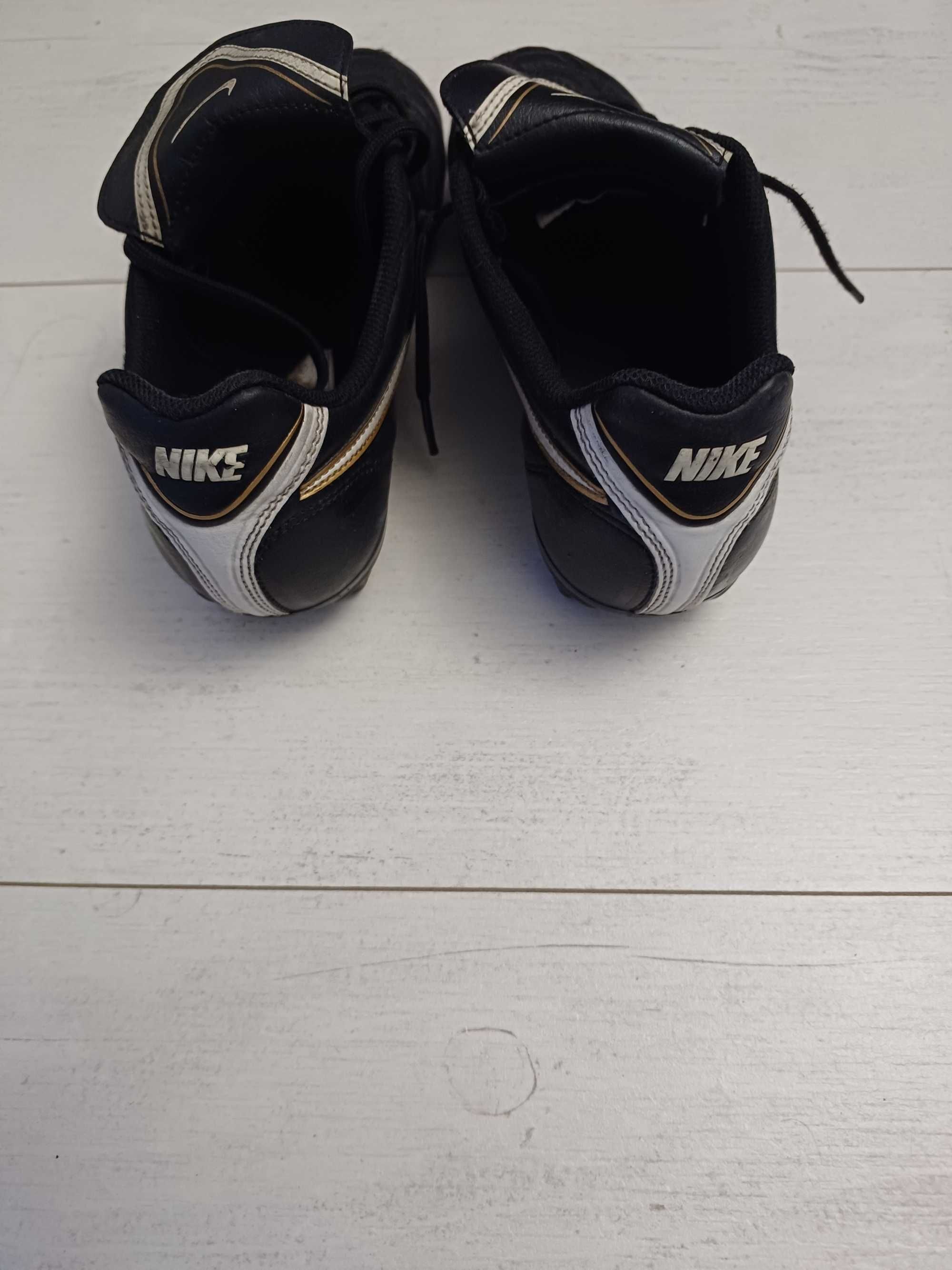 Korki Nike Rozmiar 38,5