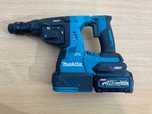 Młotowiertarka MAKITA XGT HR004G + akumulator 40V BL4025