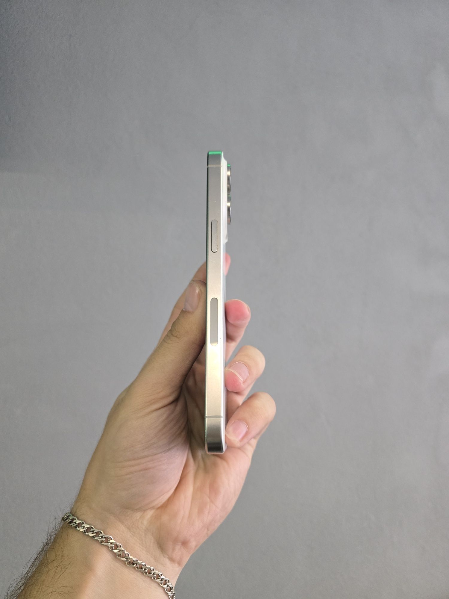 iPhone 15 Pro Max 256Gb White Titanium Neverlock з Гарантією