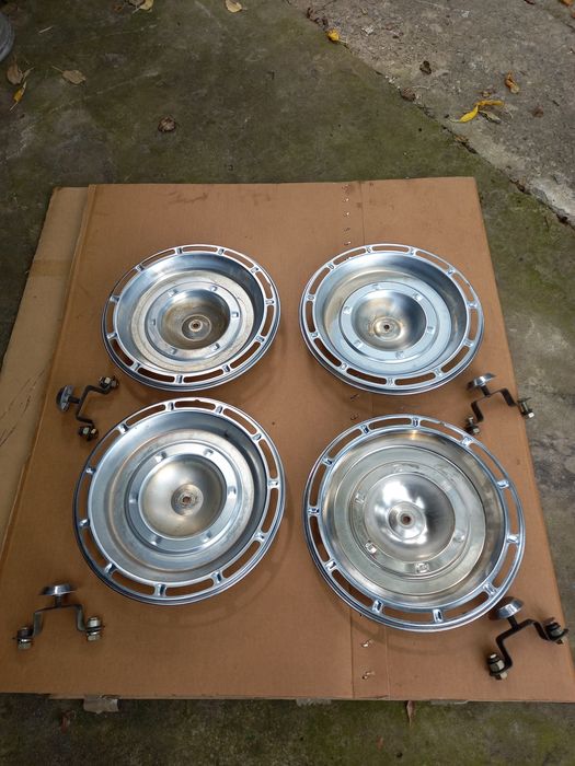 НОВІ автомобільні хром ковпаки R 13,ссср,ретро,ваз,запорожець,волга