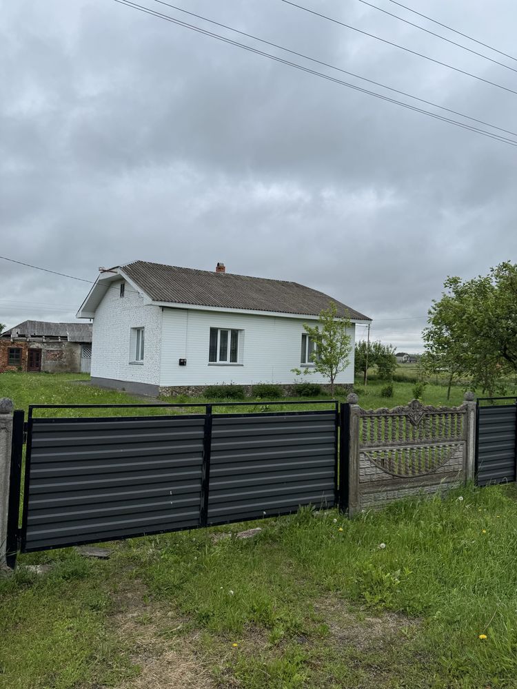Будинок у с. Одаї