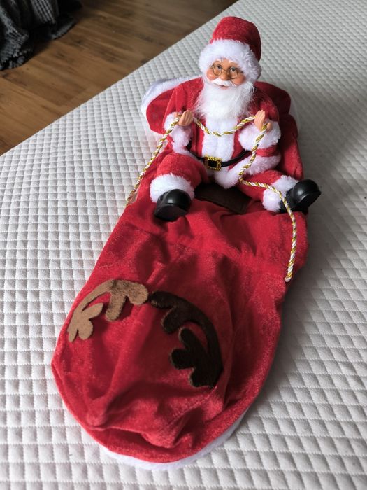 Idepet kostium Christmas pies z Mikołajem jadącym święta Boże Narodzen