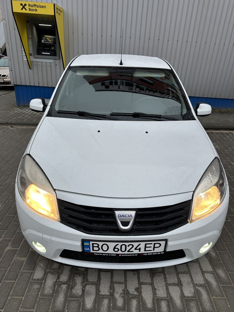 Здам в оренду під таксі uklon dacia sandero 2009р