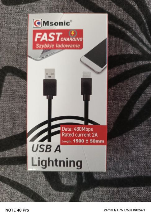 Kable USB do iPhone.