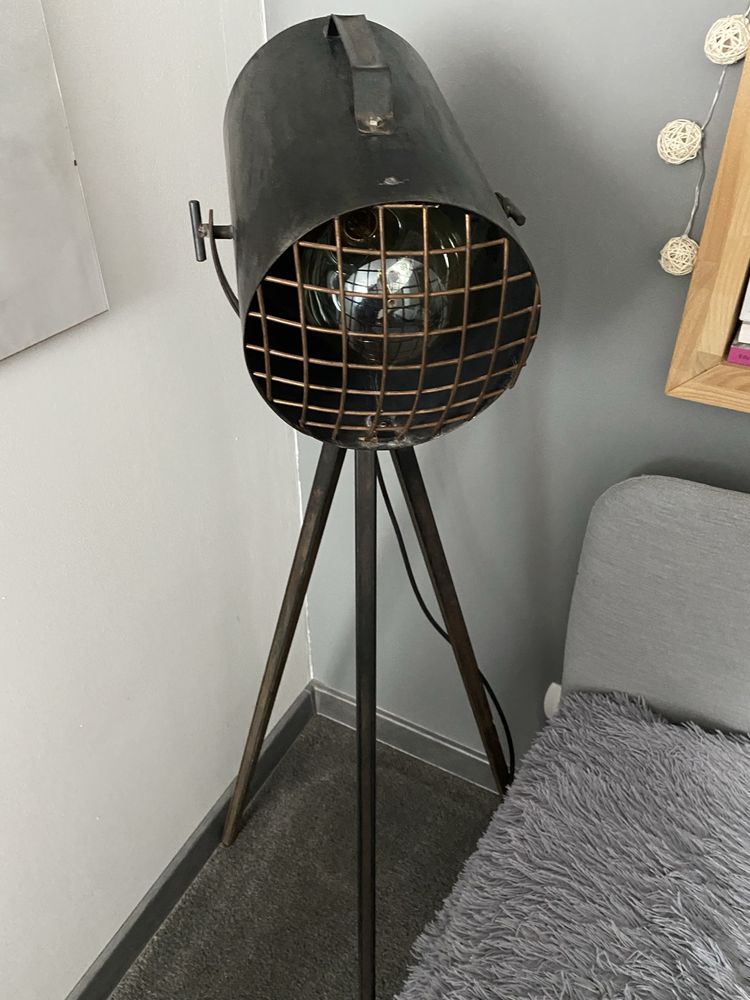 Lampa stojaca loft