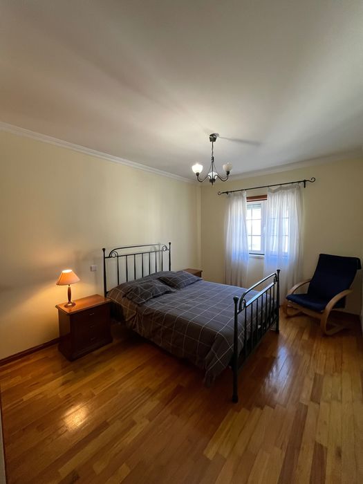 Arrendamento de excelente T3 na Urbanização Quinta das Lágrimas