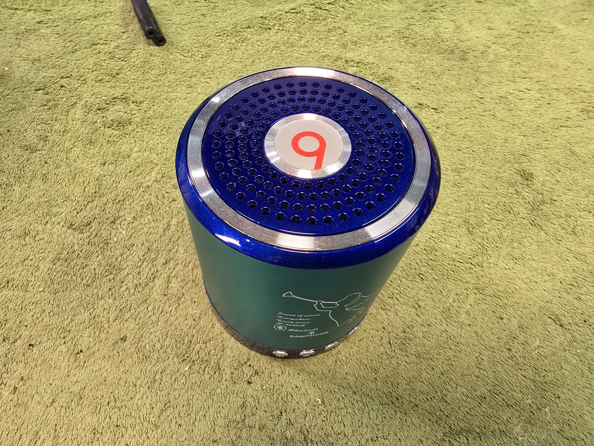 BEATS T2020A głośnik przenośny Bluetooth.