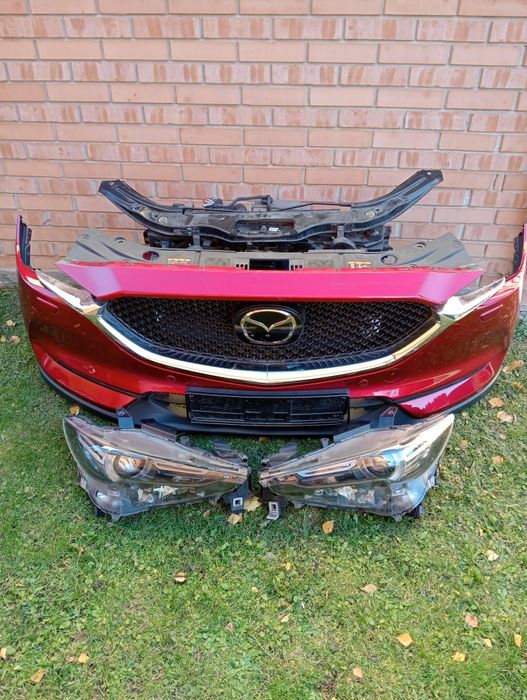 Запчастини,розборка  капот, крила,фари  mazda Usa Європа 3,6,cx5