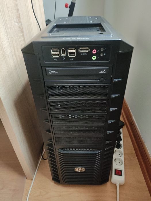 Computador AMD phenom 2 x5 1100t processor 3.30 GHz 8gb ram