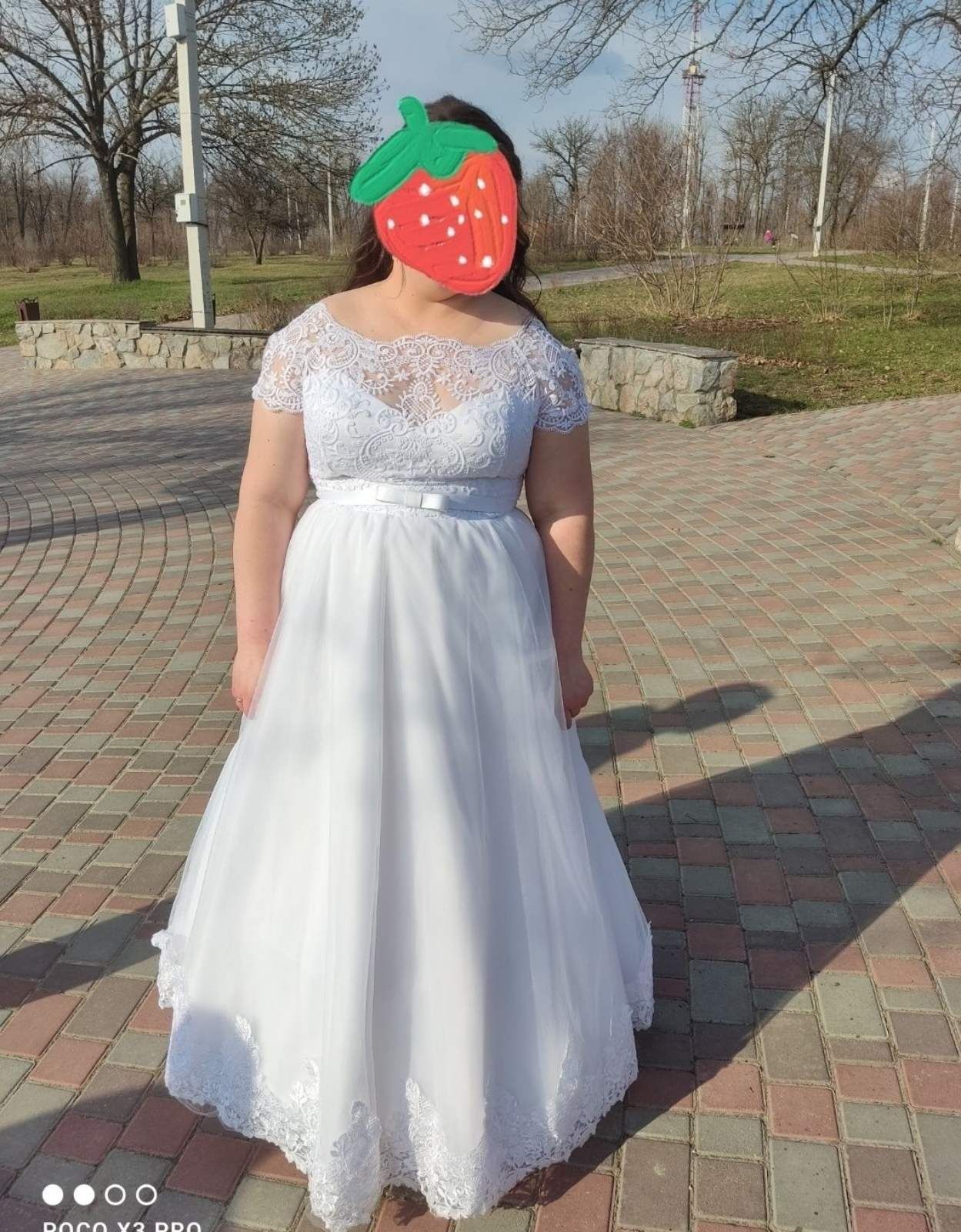 Весільна сукня. Розмір 54
