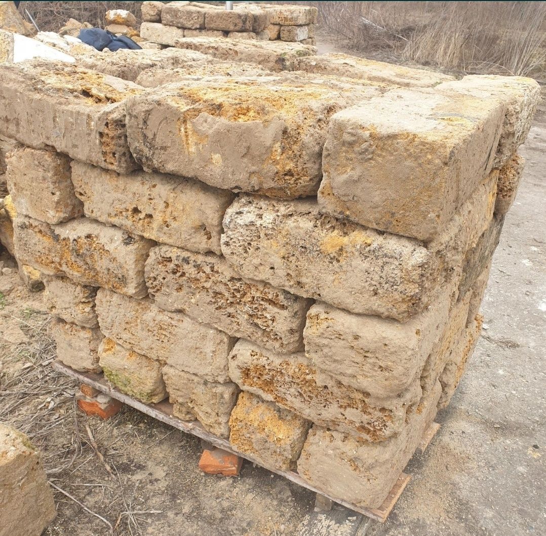Б/У Кирпич,Шлакоблок, ракушняк, бій кирпича, дрова