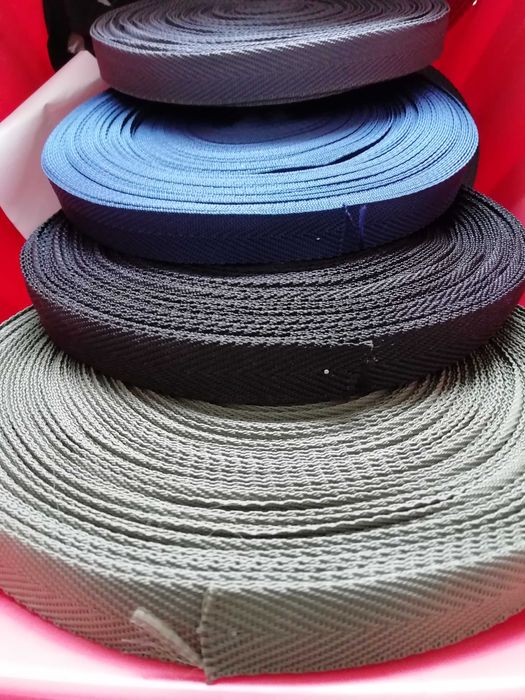 Material de retrosaria fitas percintas e debruo