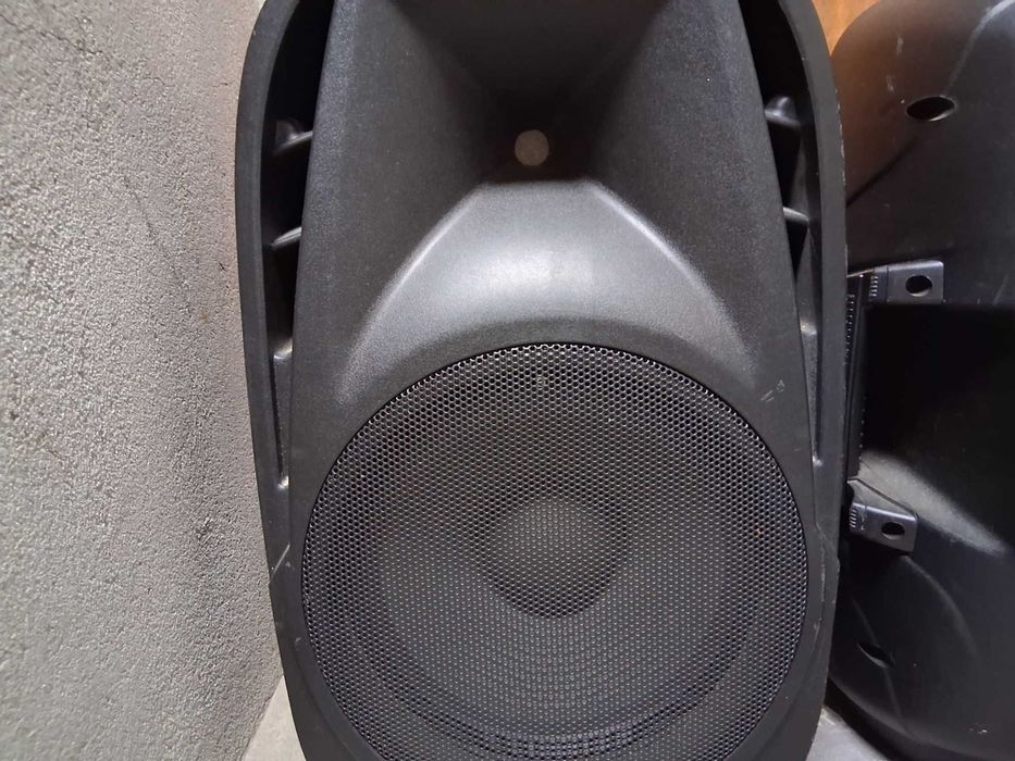 Colunas Amplificadas STAGG