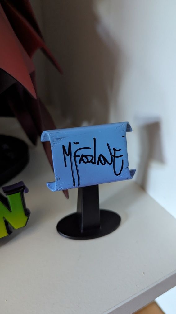 Estátua McFarlane Spawn - Black, White & Red all over