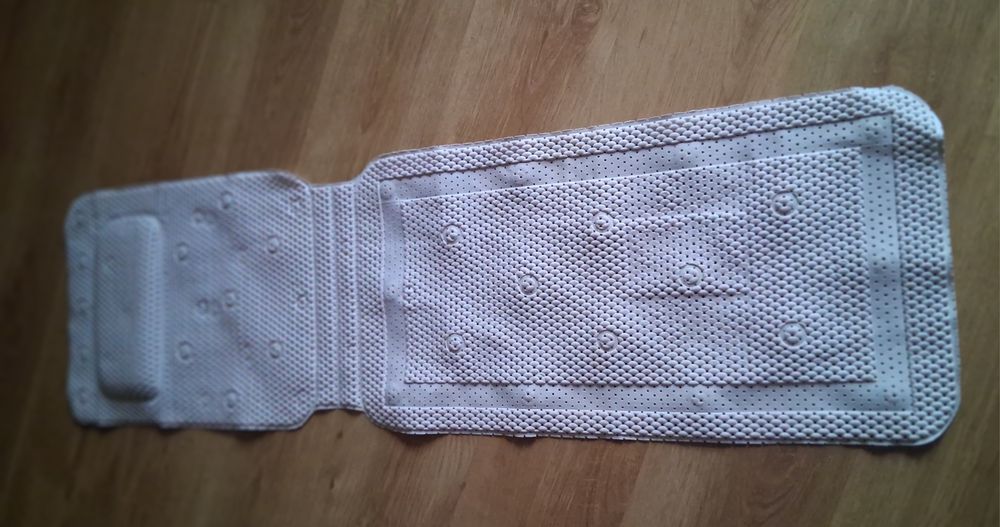 Mata do wanny antypislizgowa poduszka do wanny