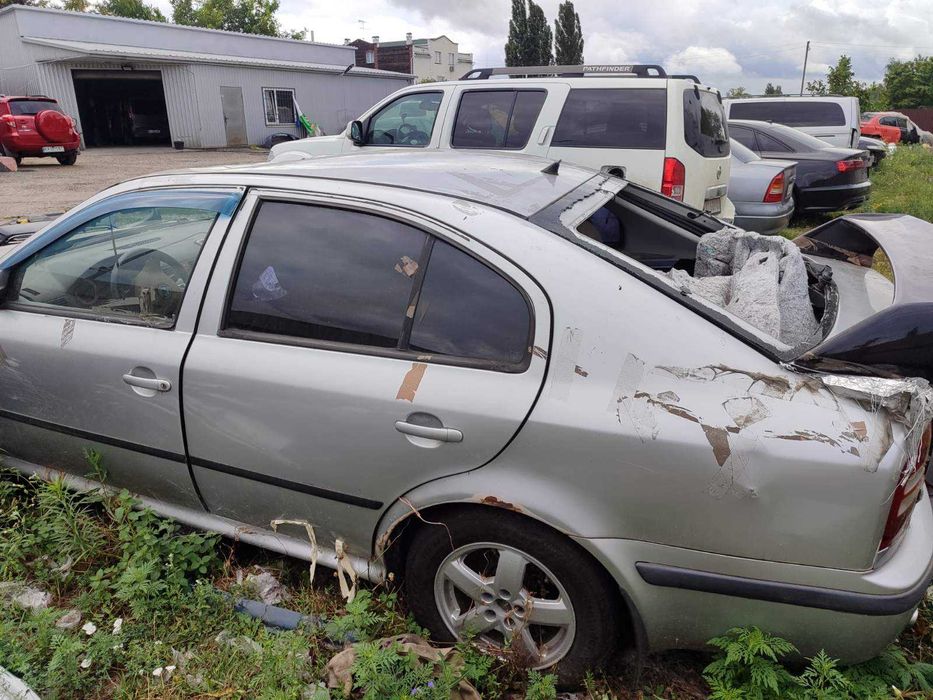 Шкода октавія 1.8Т