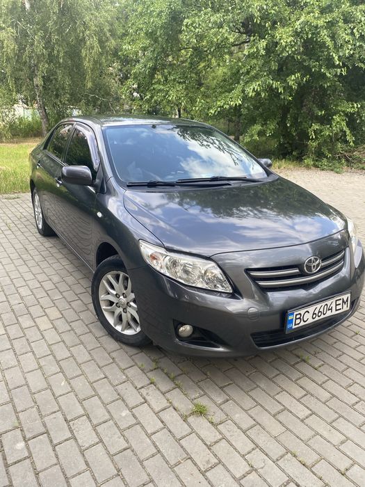 Королла 1.6хорошем состоянии полный электропакет!