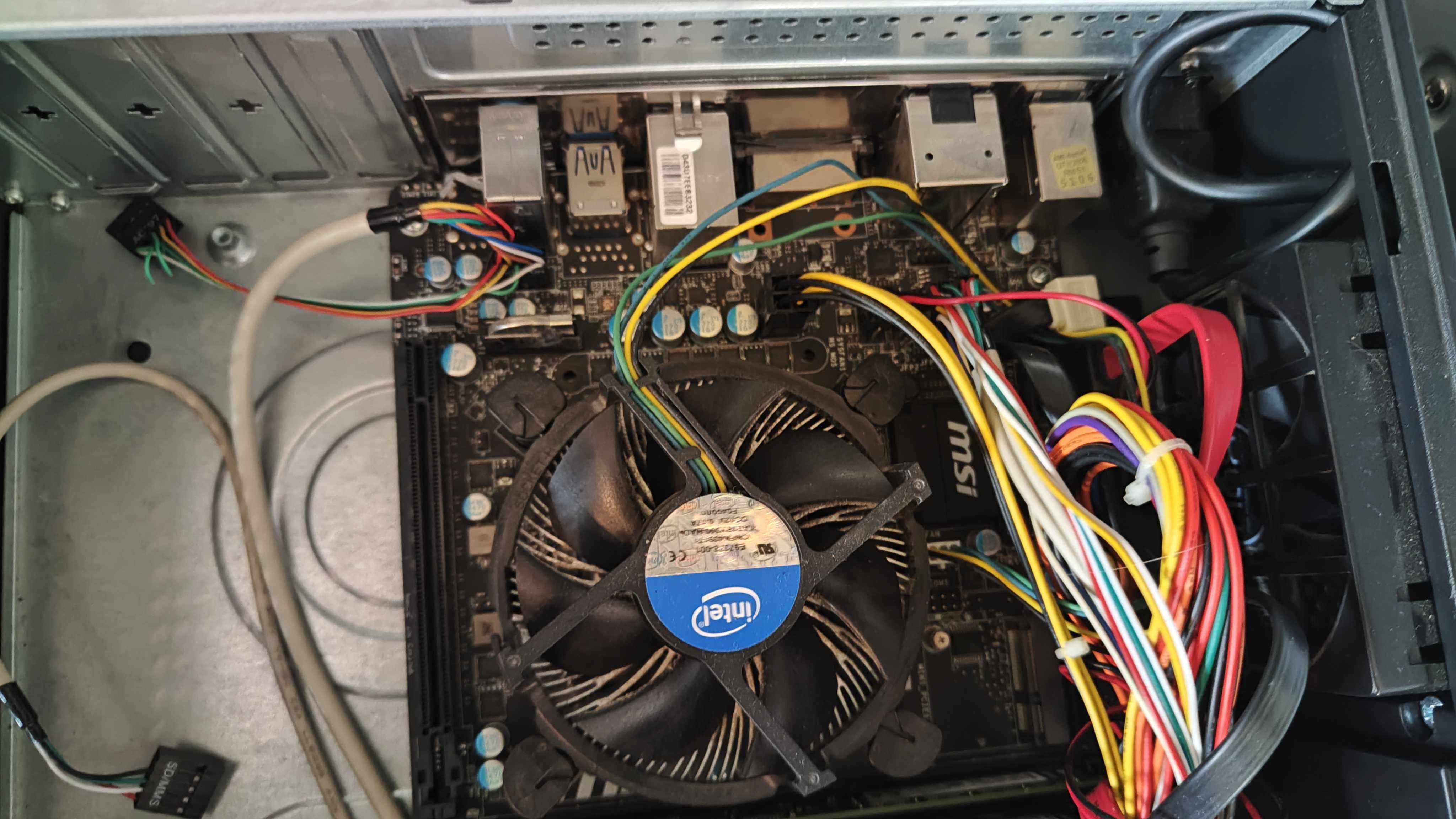 Core i5 4590 e board MSI - B85I Mini-ITX + 8 GB DDR3