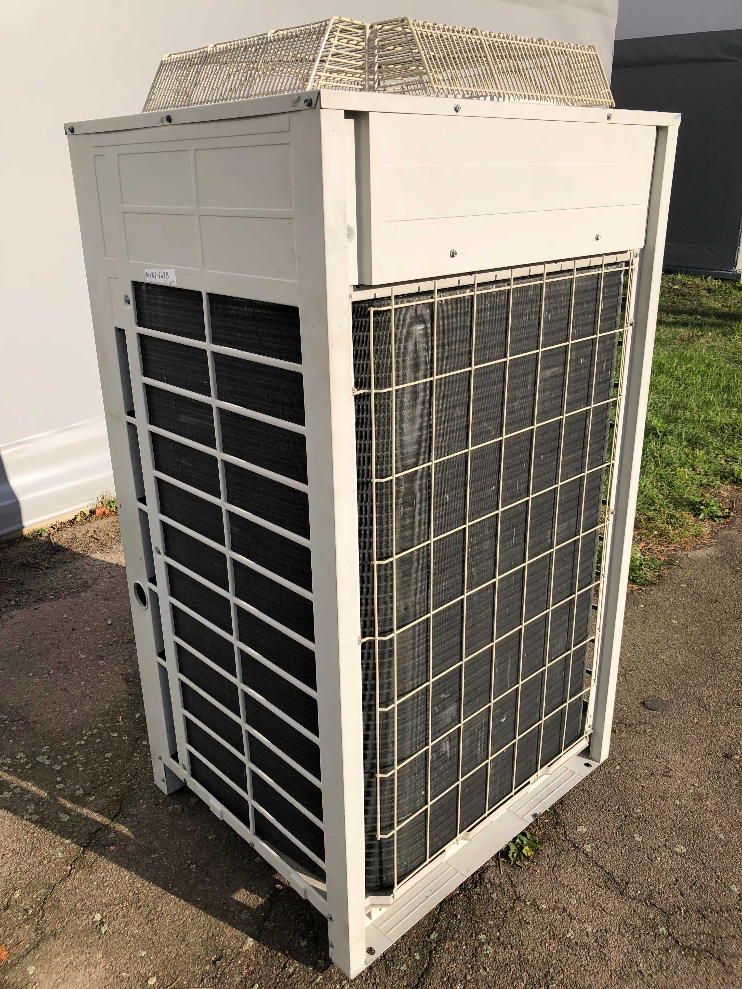 Тепловий насос VRV-cистема Daikin RXYQ8P8W1B 25 кВт до 275 м2 монтаж