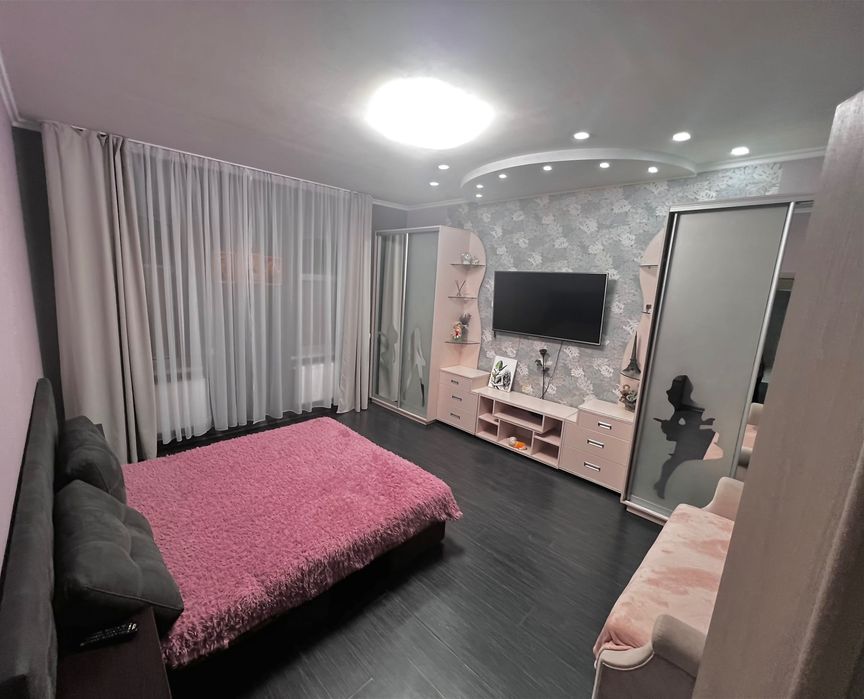 Подобово Оренда 2 кім вул Київська ,центрГлобал авт.опалення