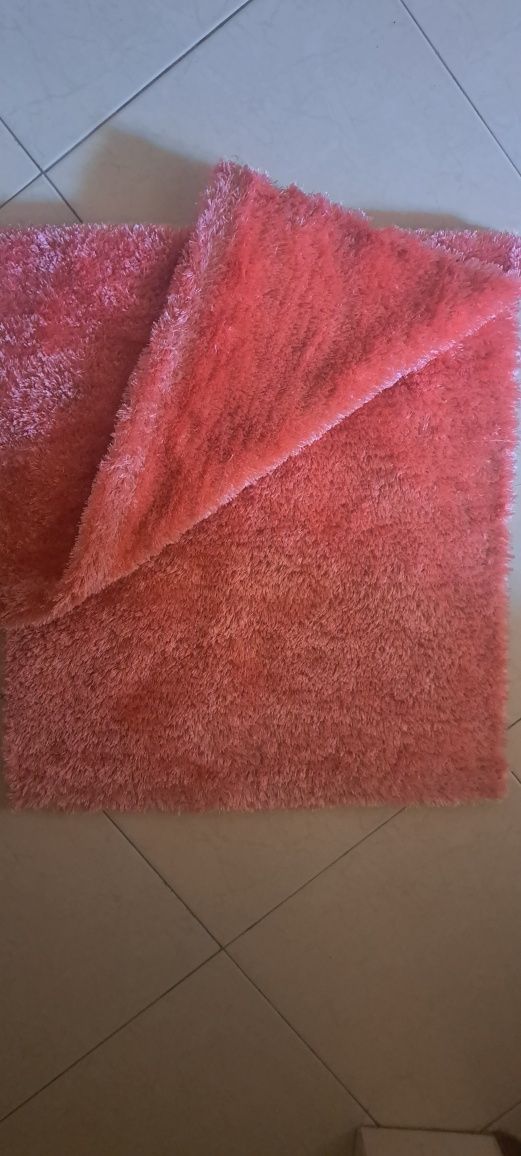 Tapete de quarto rosa novo