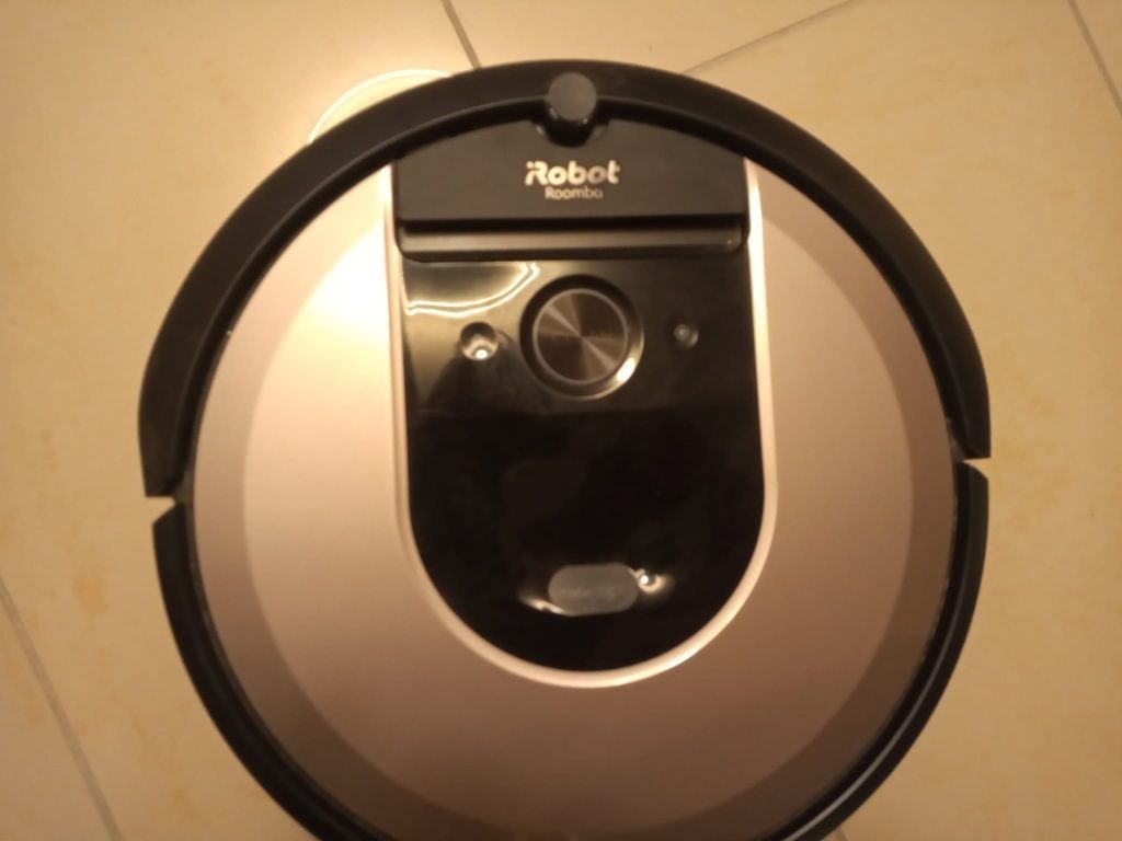 Robót sprzątający Roomba i6