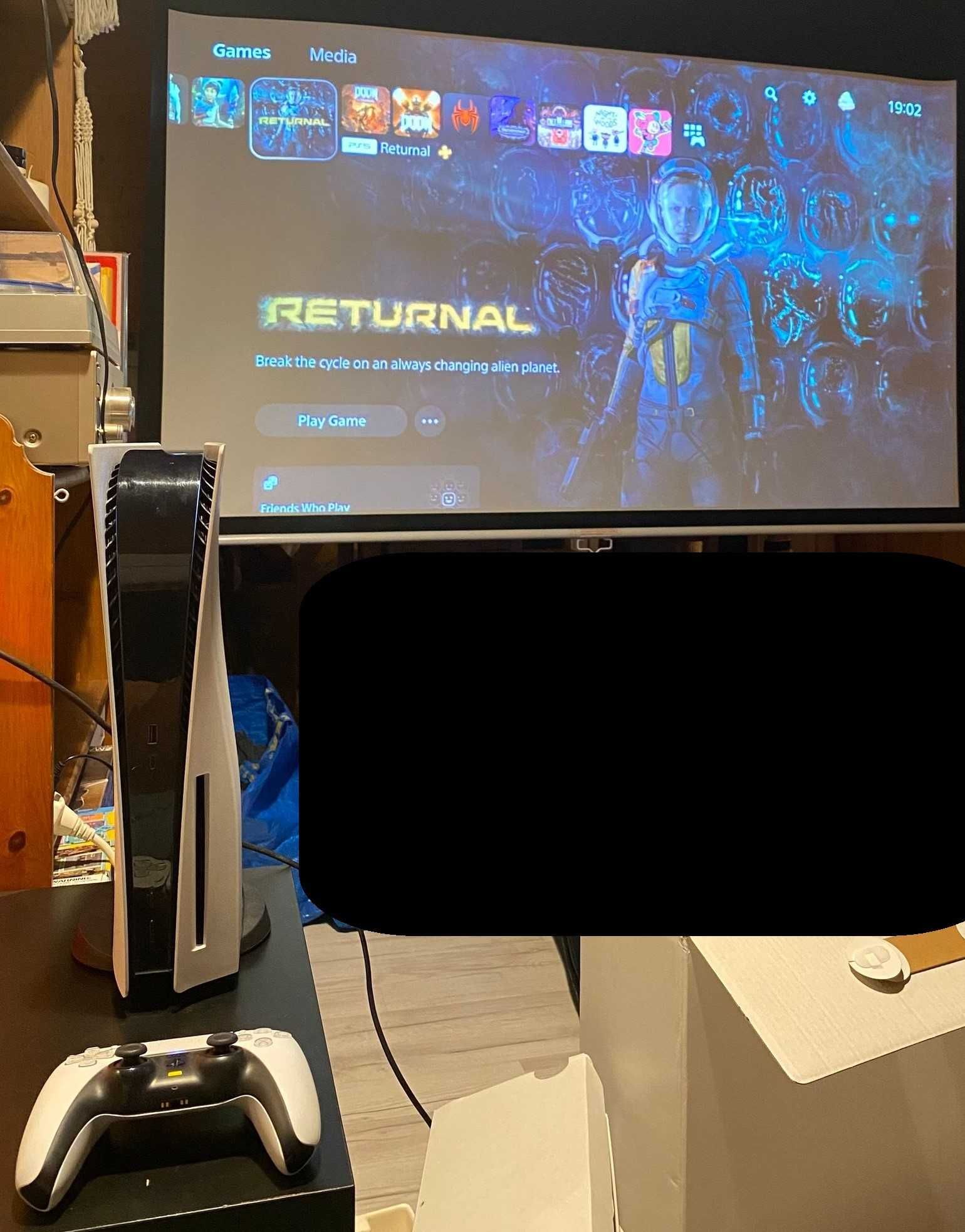 Playstation 5 z napędem + pad (zadbana, pudełka, instrukcje itp)