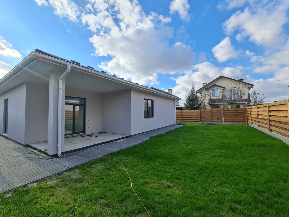 Вітаю! Продам новий одноповерховий будинок с. Юрівка.+