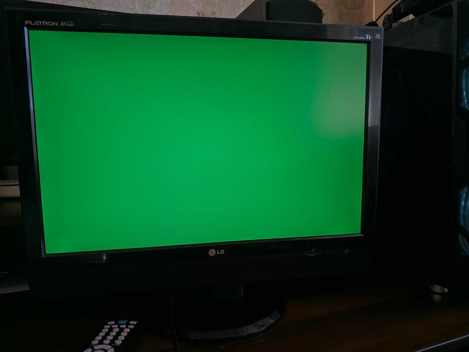 ЖК монитор с ТВ тюнером LG Flatron M228WA-BZ 22" 75 Гц