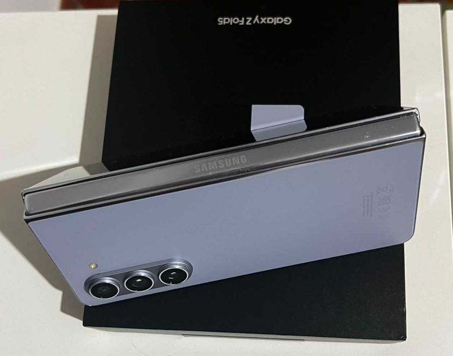 Samsung Z Fold 5 azul com Garantia 4 anos