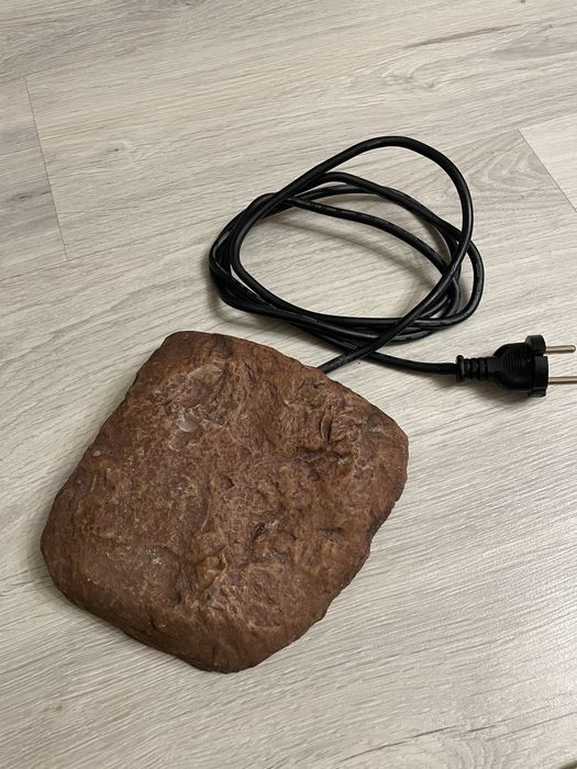 Нагріваючий камінь Exo Terra 10W 15х15см, обігрівач в тераріум