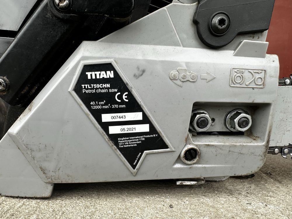 бензопила titan ttl759chn привезено з Англії