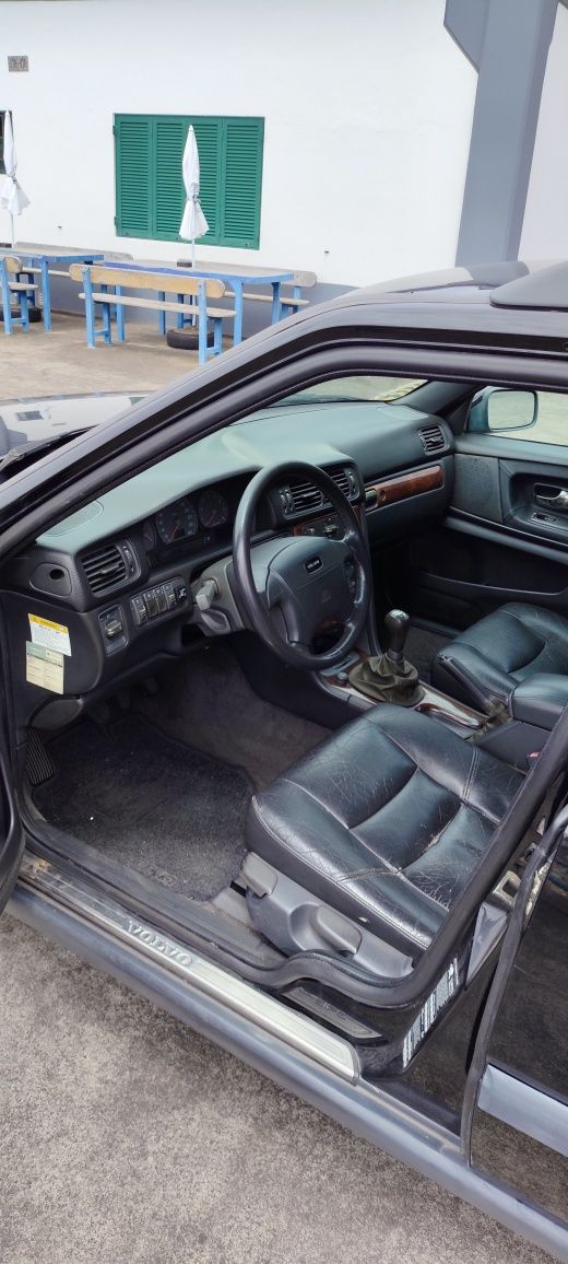 Volvo v70 XC 2.0 turbo awd