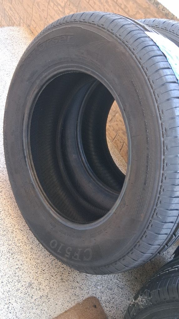 4 pneus novos 195/65R15.