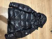 kurtka moncler maya size M