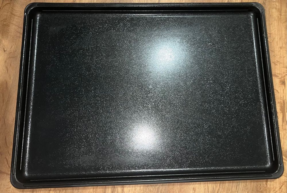 Металическая клетка для собак