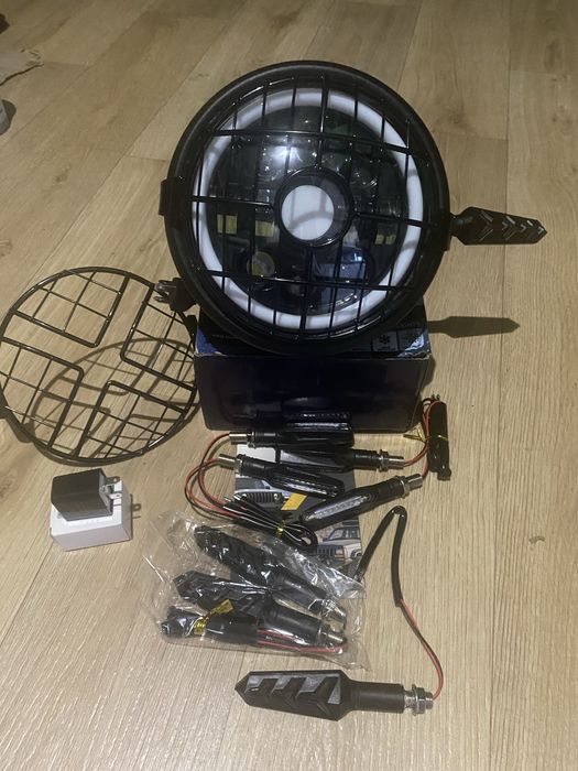 Фара ретро кастом бобер чопер круізер