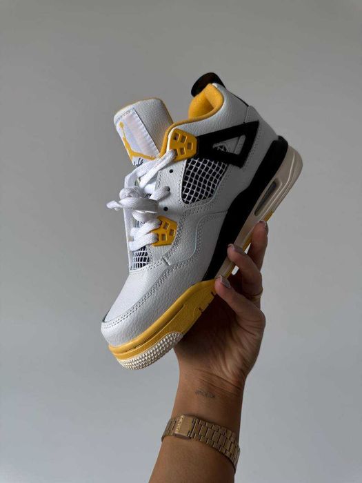 Чоловічі кросівки Nіке Air Jordan 4 білий з жовтим 2821 ТОП