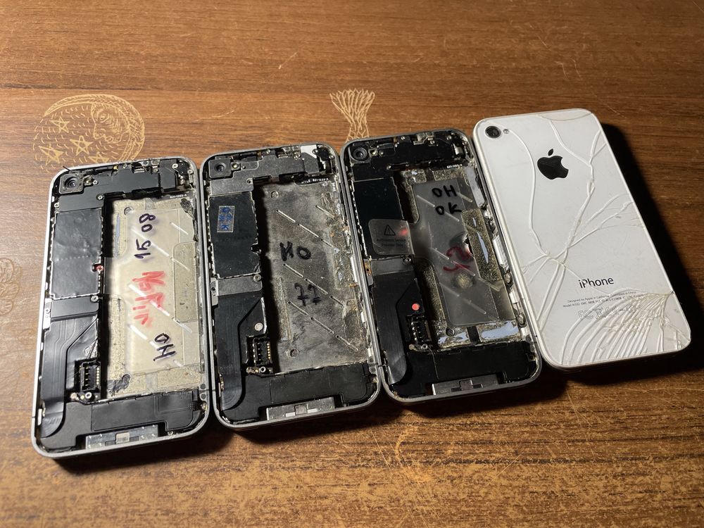 4шт iphone 4 оригінал ціна за всі!