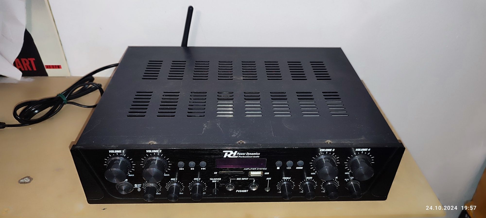 Wzmacniacz PV220BT