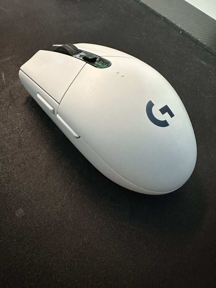 Мышка Logitech g305