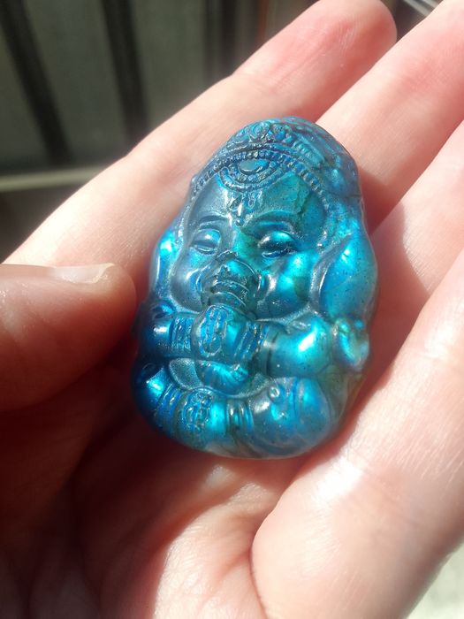 Лабрадорит Ганеша місячний камінь лунный камень флюорит Ganesha