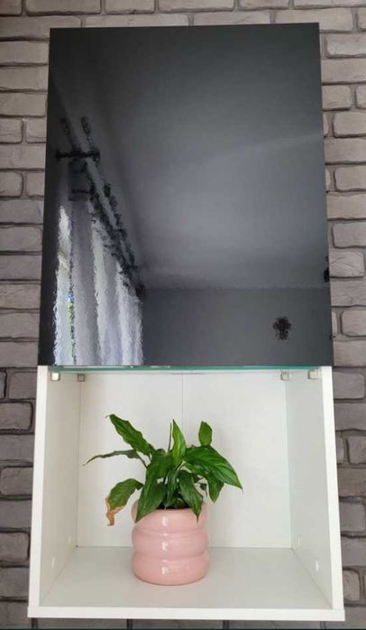 Nowoczesna biało czarna wisząca szafka do salonu 49 x 99 x 32