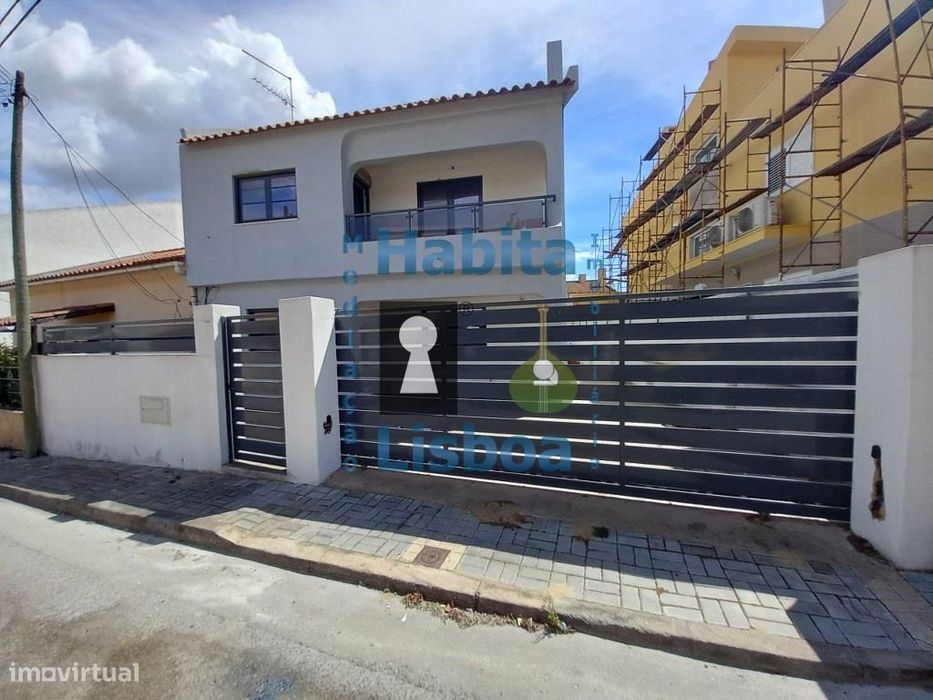 Moradia V5 Premium c/ Anexo | Tranquilidade e Lisboa à Porta