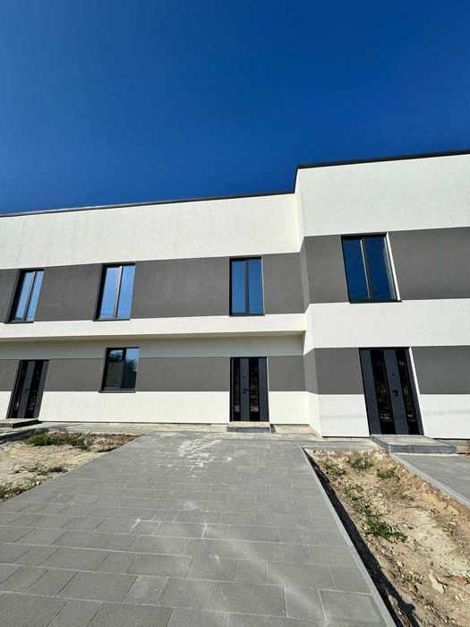 Продаж котеджу у Винниках