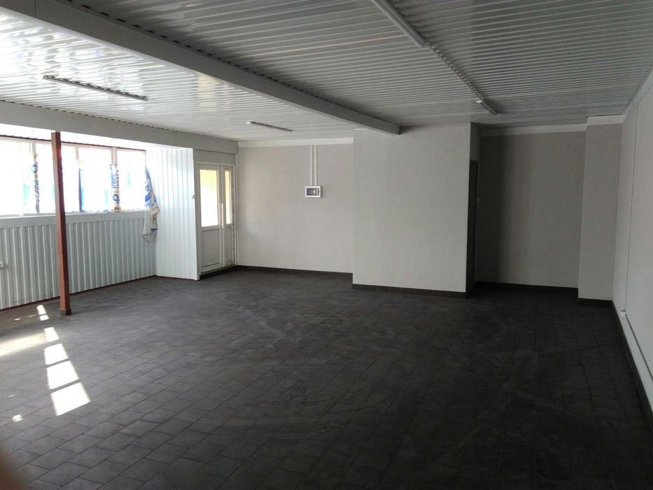 Часть дома можнo под коммерцию ,крошня, 160 м²