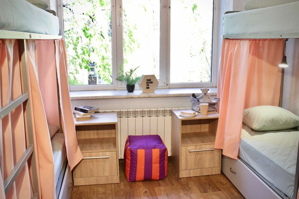 Хостел Либідська! Автовокзал! 1 поверх — зручно навіть без світла!