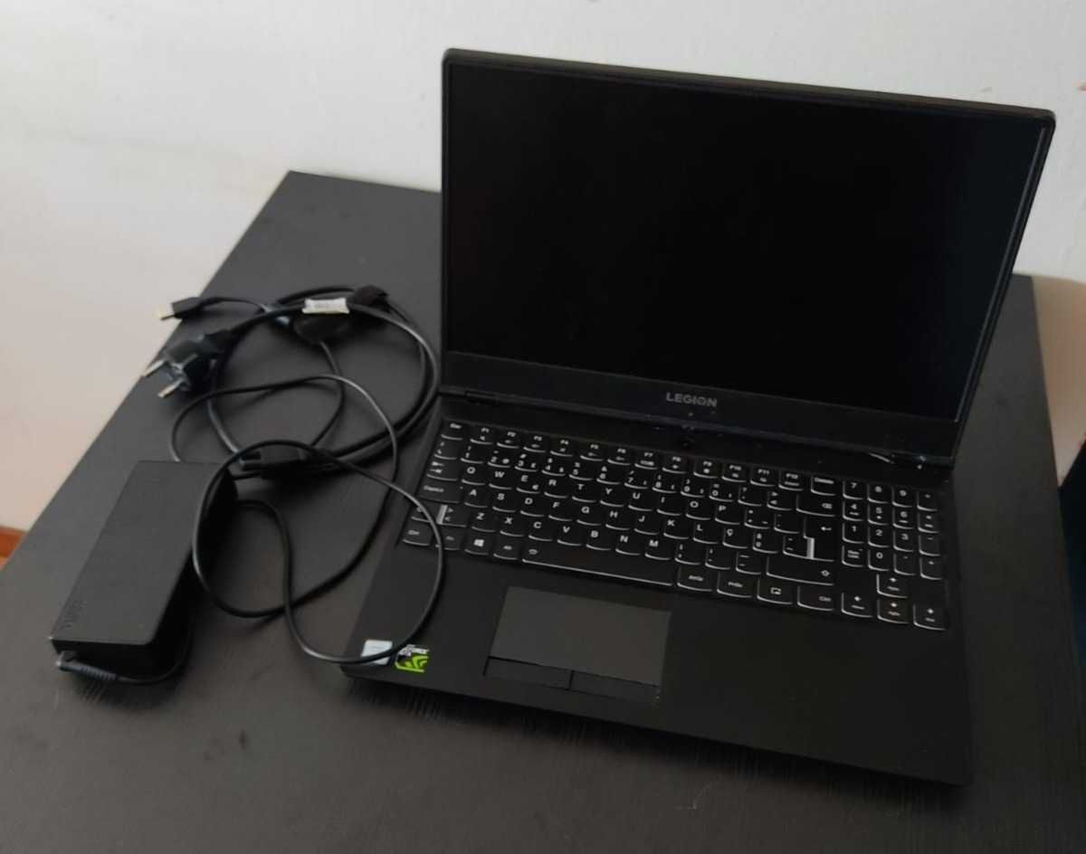 Lenovo Legion Y530-151CH