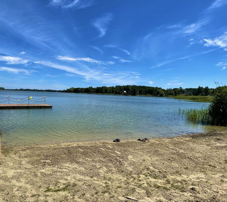 Mała działka nad jeziorem Głuszyńskim dojście do plaży w cenie