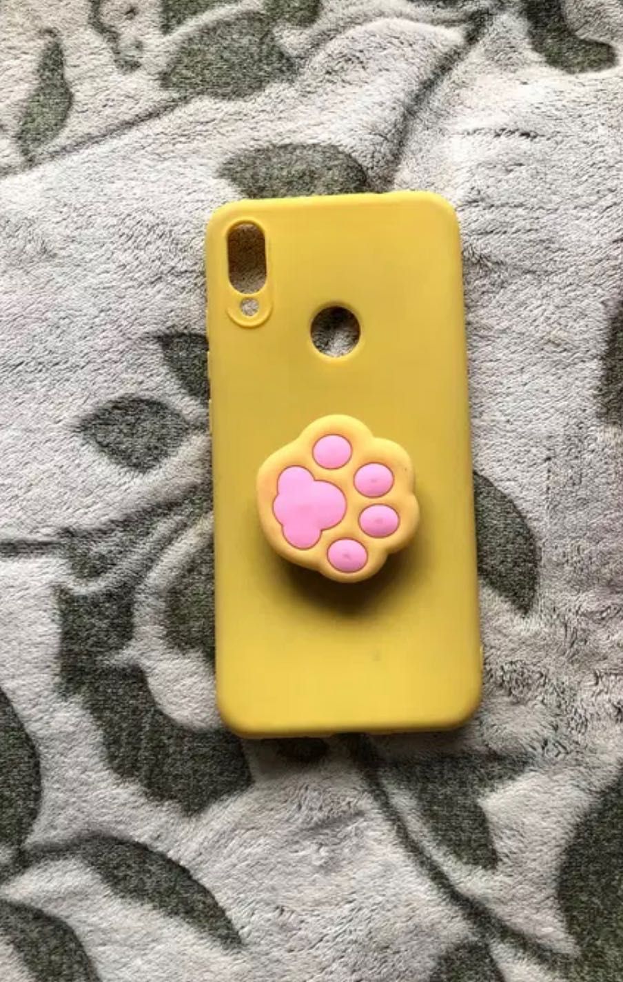 Продам чехол на xiomi redmi note 7